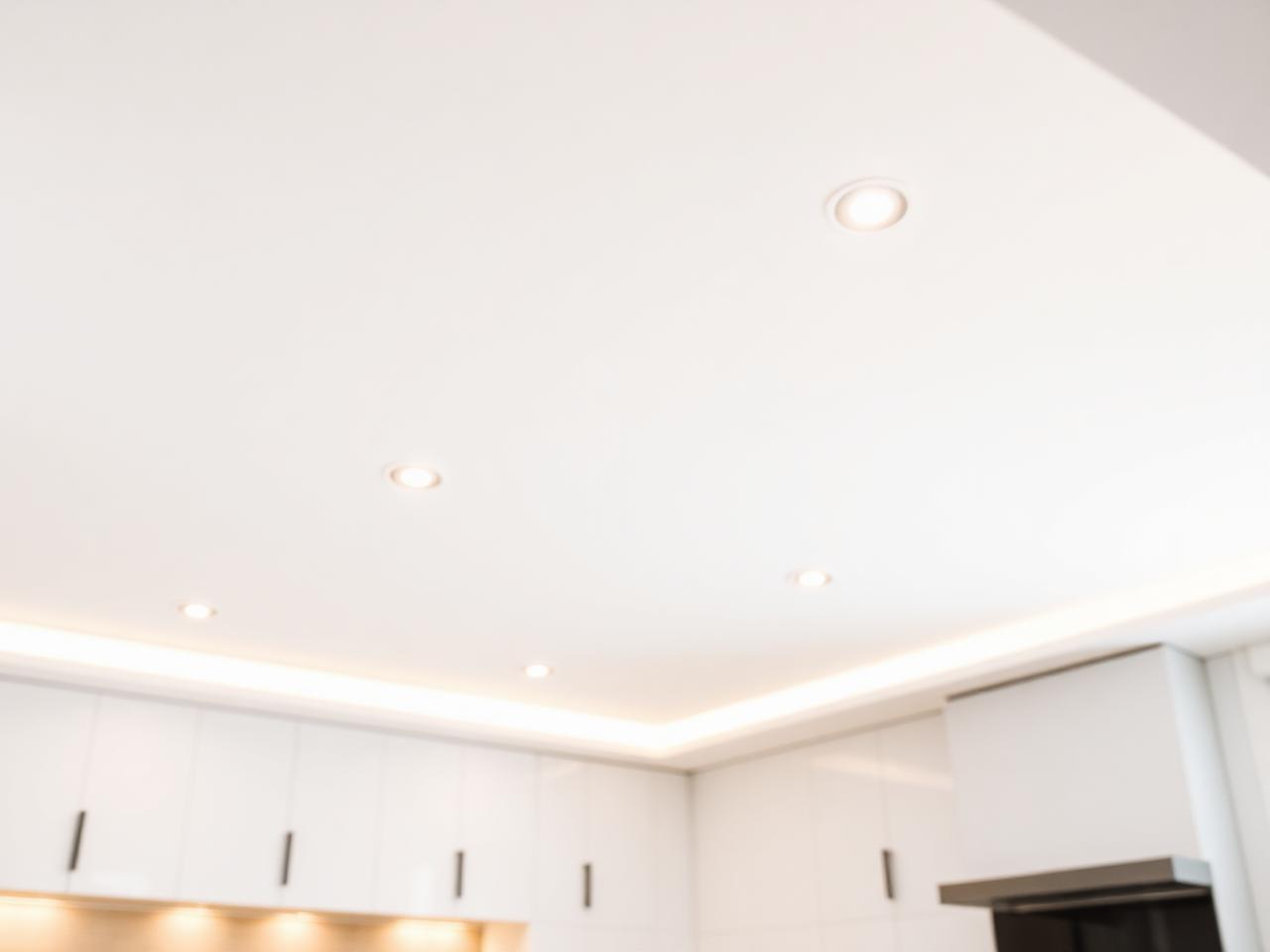 Modern dining fixture