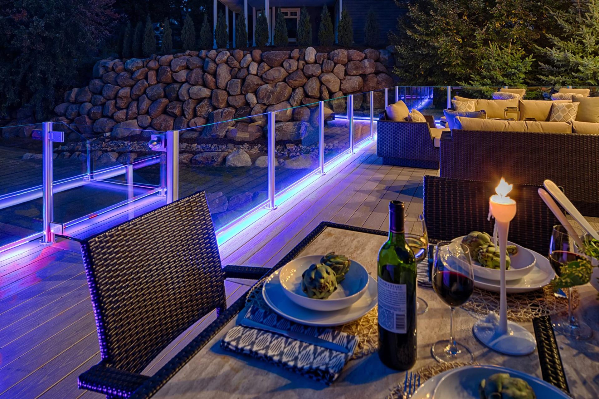 Glass railing with color-change LED